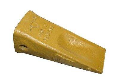 Зуб CAT 416/418/428